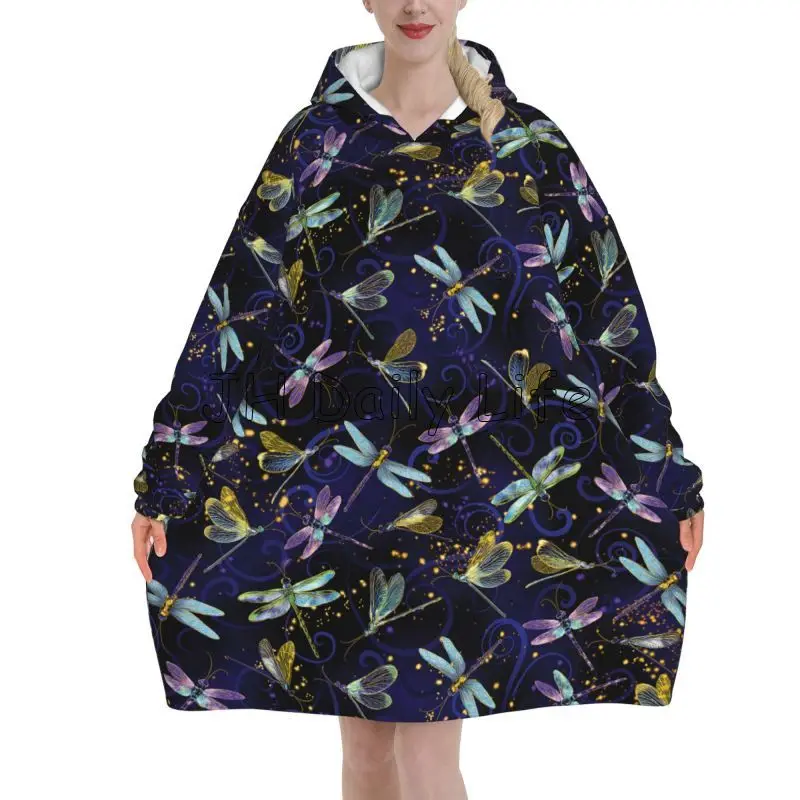 Sherpa Hoodie Fleece - Koc z kapturem Dragonfly Galaxy Wearable